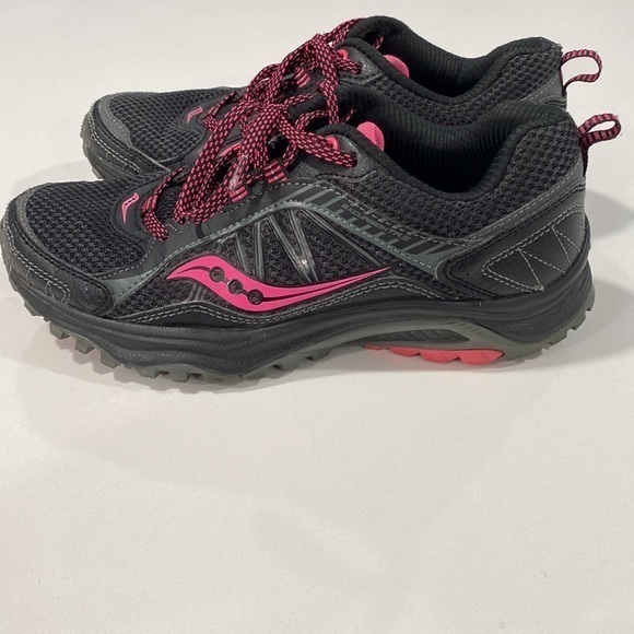 Saucony Excursion TR9 Running Shoes Women’s US Size 6 Black & Pink - Picture 2 of 13